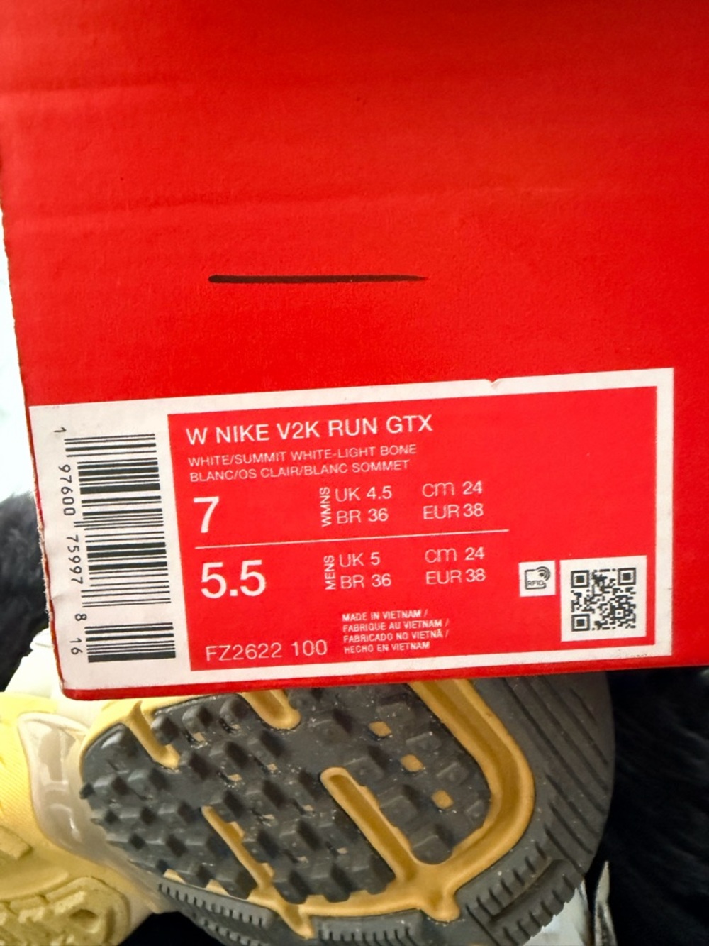 Nike V2K RUN GTX - Picture 10 of 11